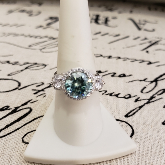 Geniune Moissanite Jewelry - 3.10 TCW GENIUNE CARIBBEAN BLUE MOISSANITE RING